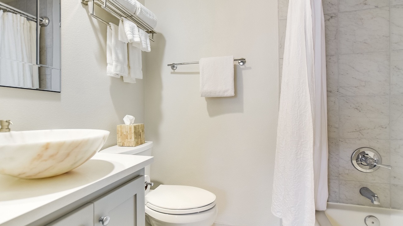 Photo of Bathroom in Lakeway