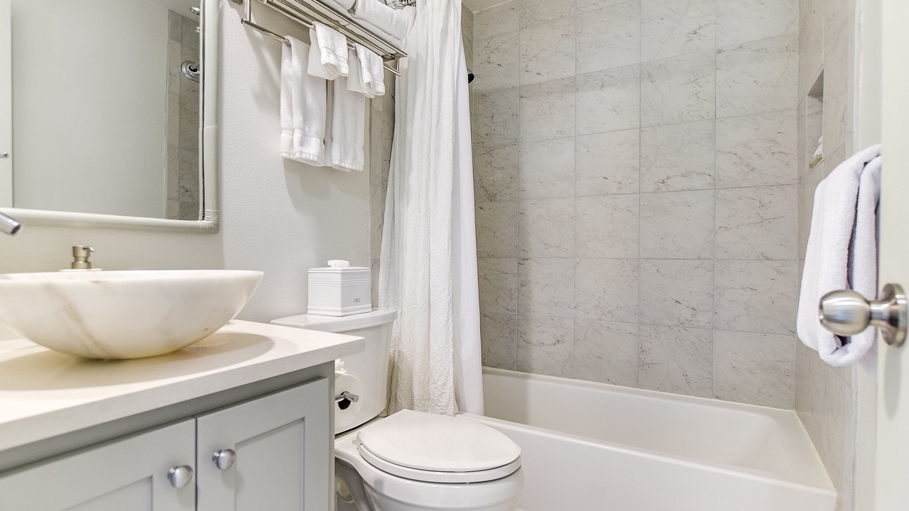 Photo of Bathroom in Lakeway