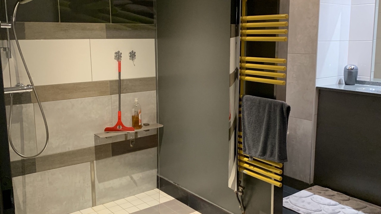 Photo of Bathroom in Valsonne