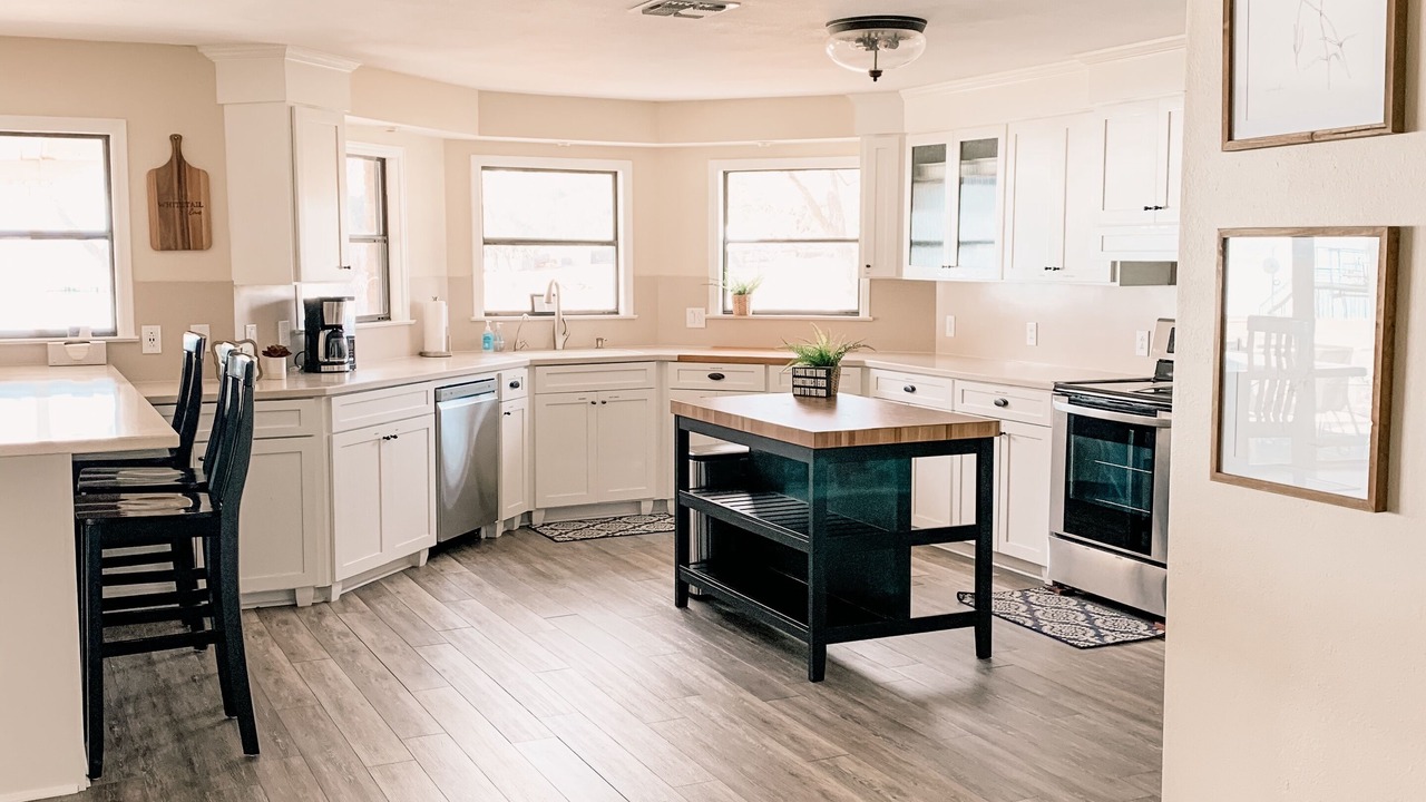 Photo of Kitchen in Silver Creek Village