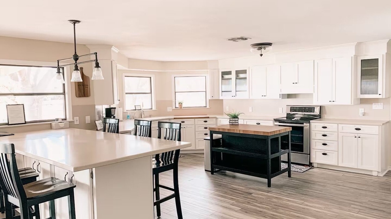Photo of Kitchen in Silver Creek Village
