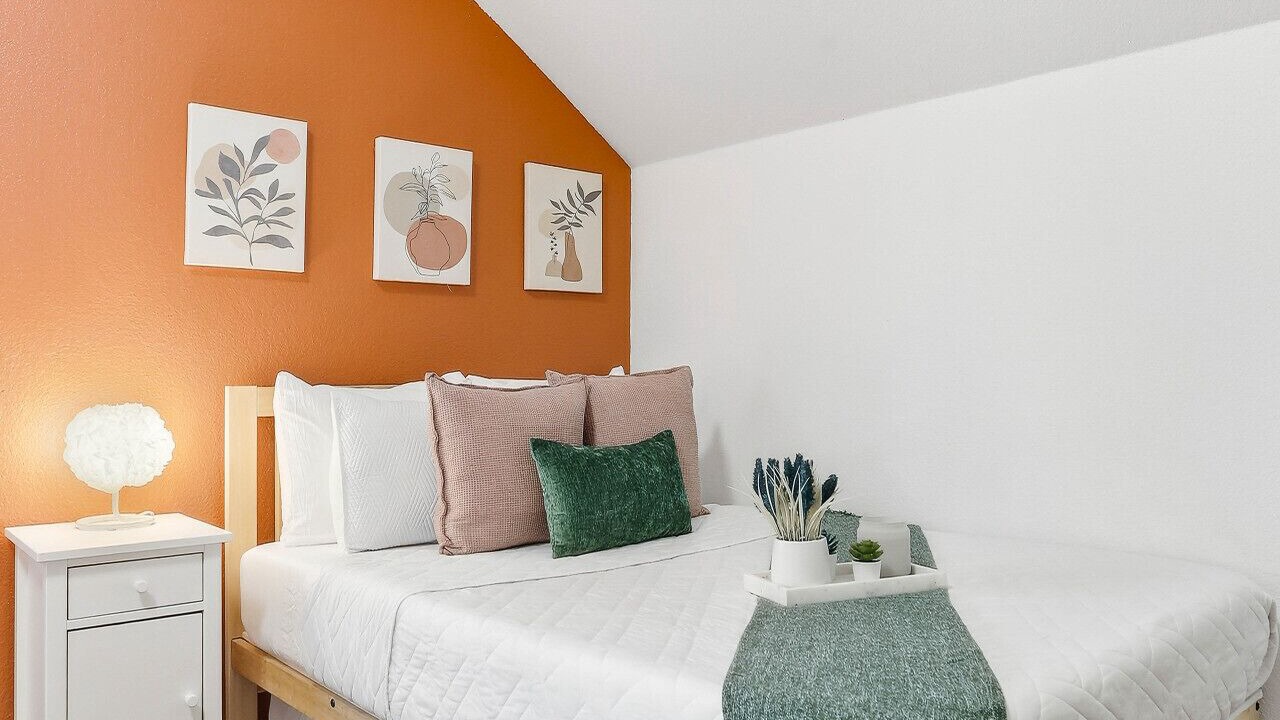 Photo of Bedroom in Vance Jackson