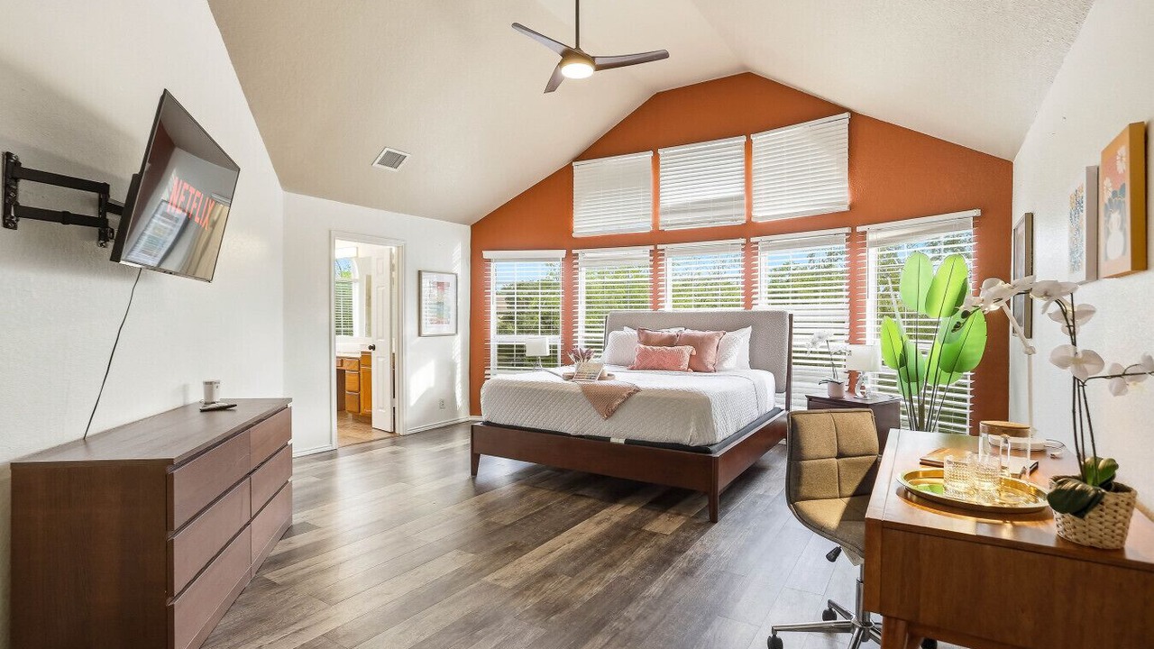 Photo of Bedroom in Vance Jackson