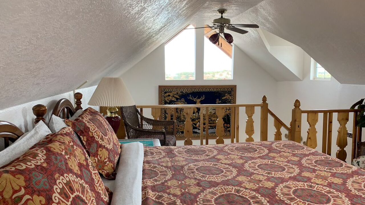Photo of Bedroom in Torrey
