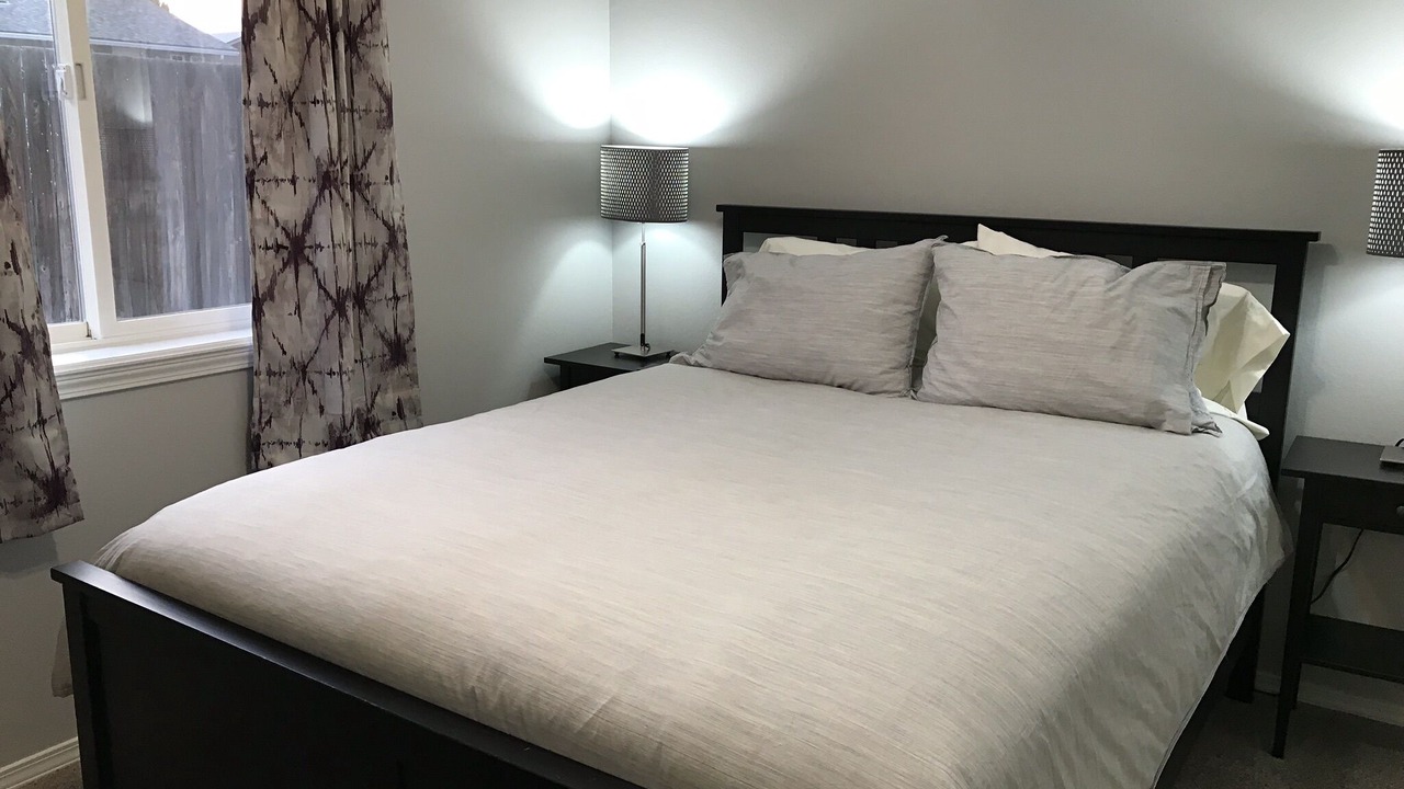 Photo of Bedroom in Brownstown