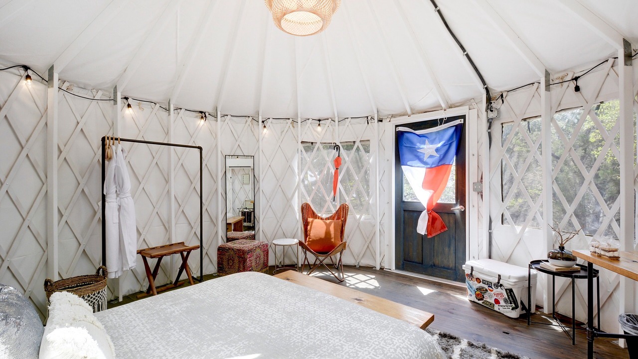 Photo of Bedroom in Dripping Springs