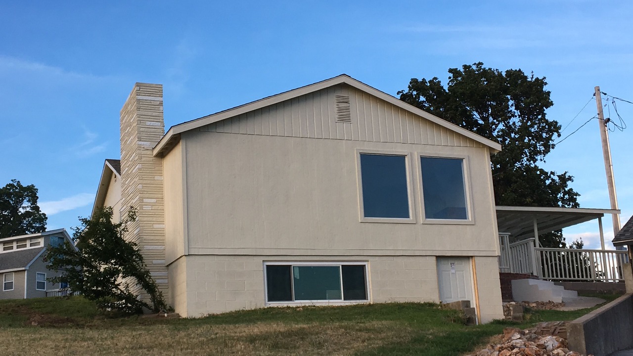 Photo of Outdoor in Cleora