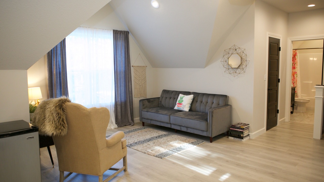 Photo of Livingroom in Hallsville