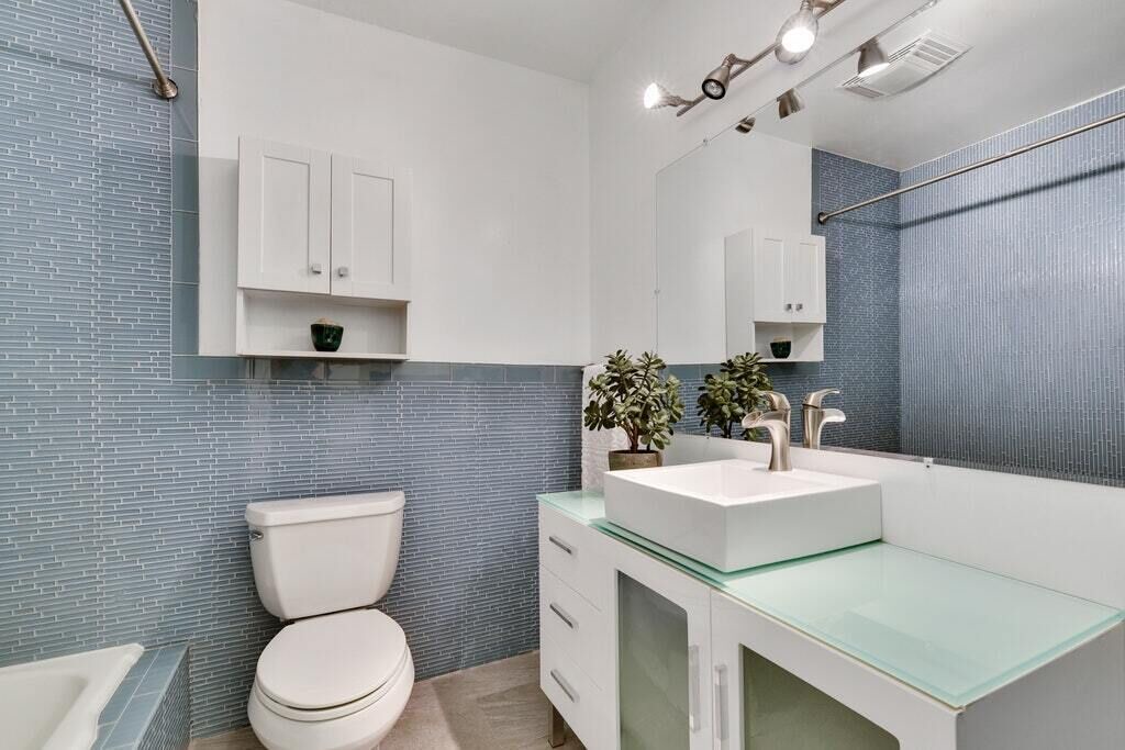 Photo of Bathroom in University Hills