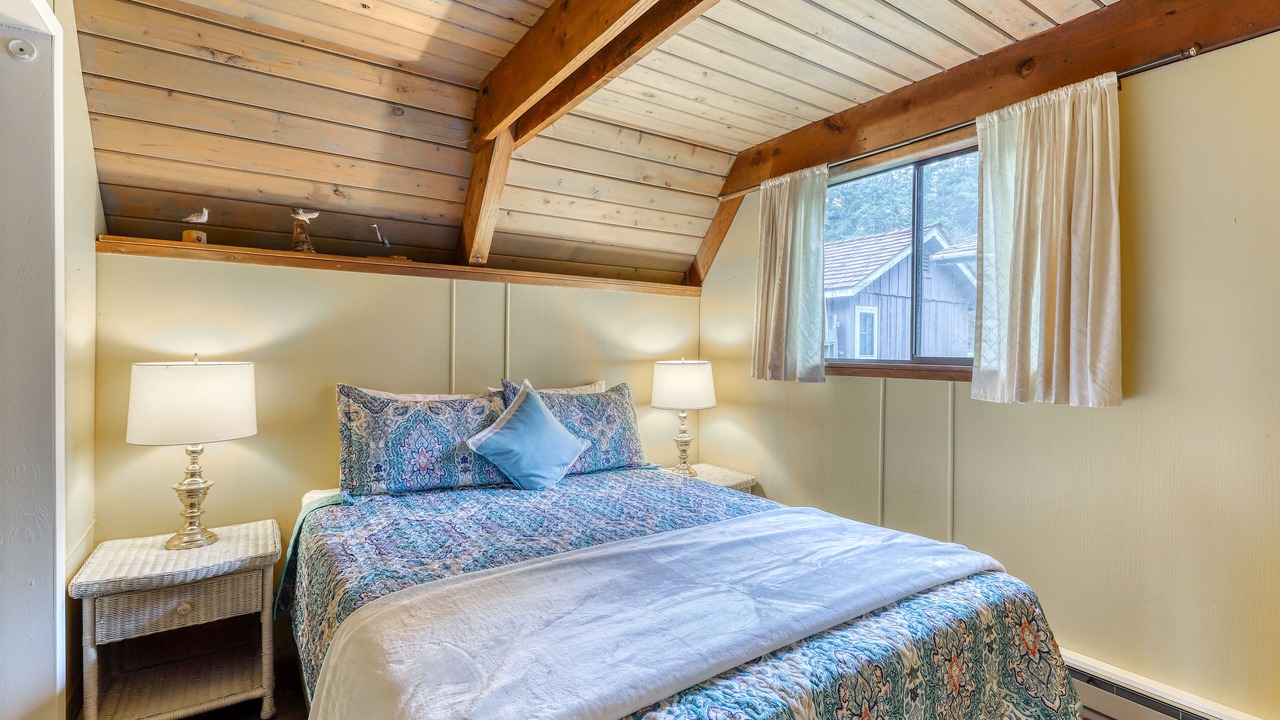 Photo of Bedroom in Anacortes