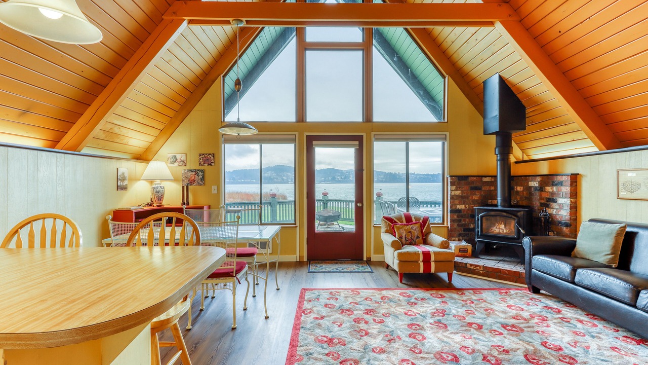 Photo of Livingroom in Anacortes