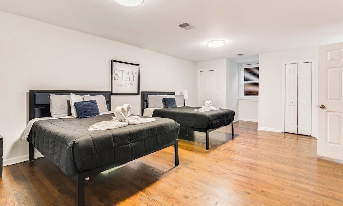 Photo of Others in Lithonia