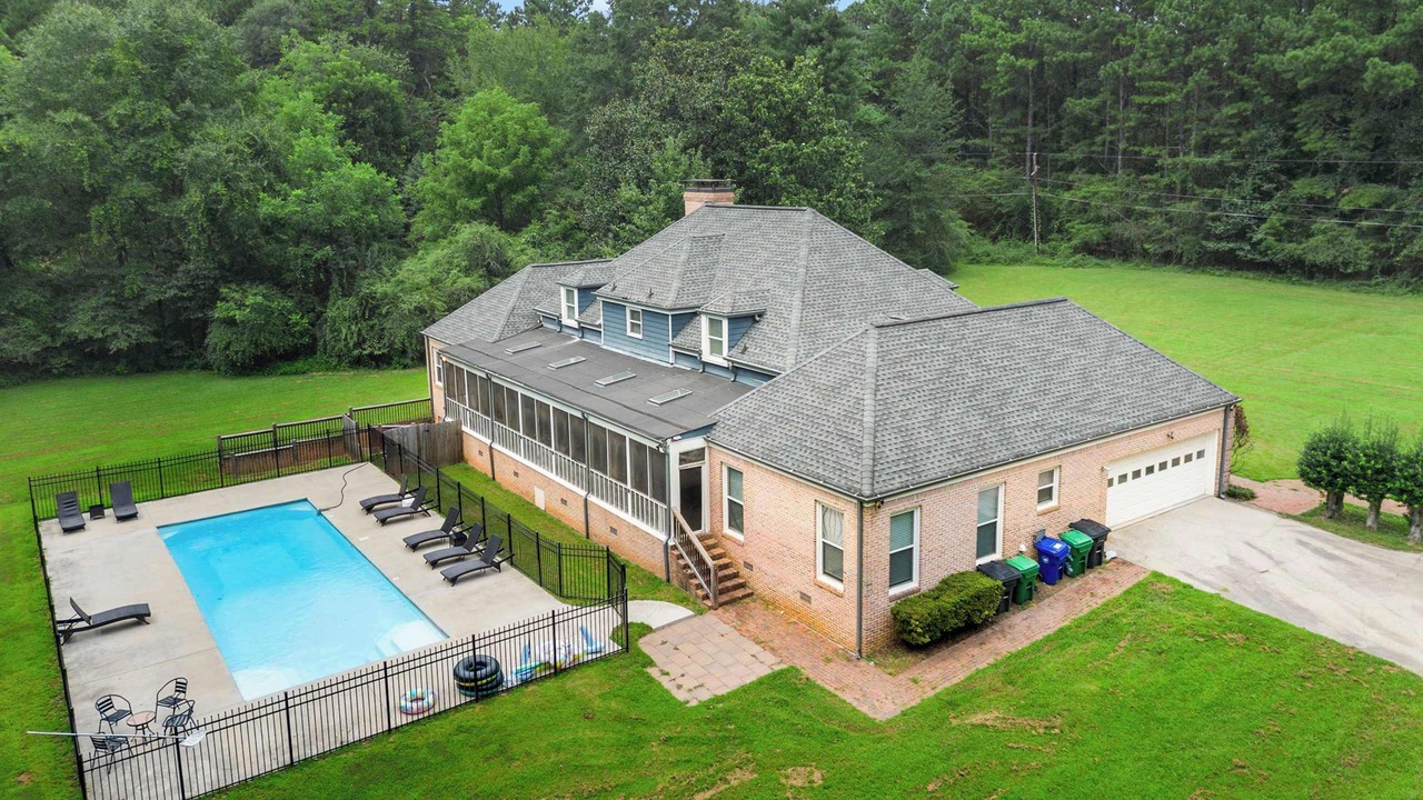 Photo of Outdoor in Lithonia