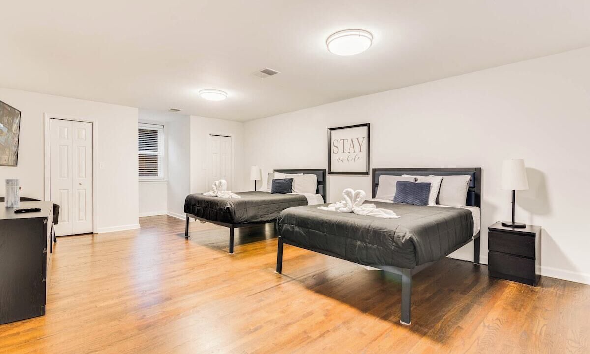 Photo of Others in Lithonia