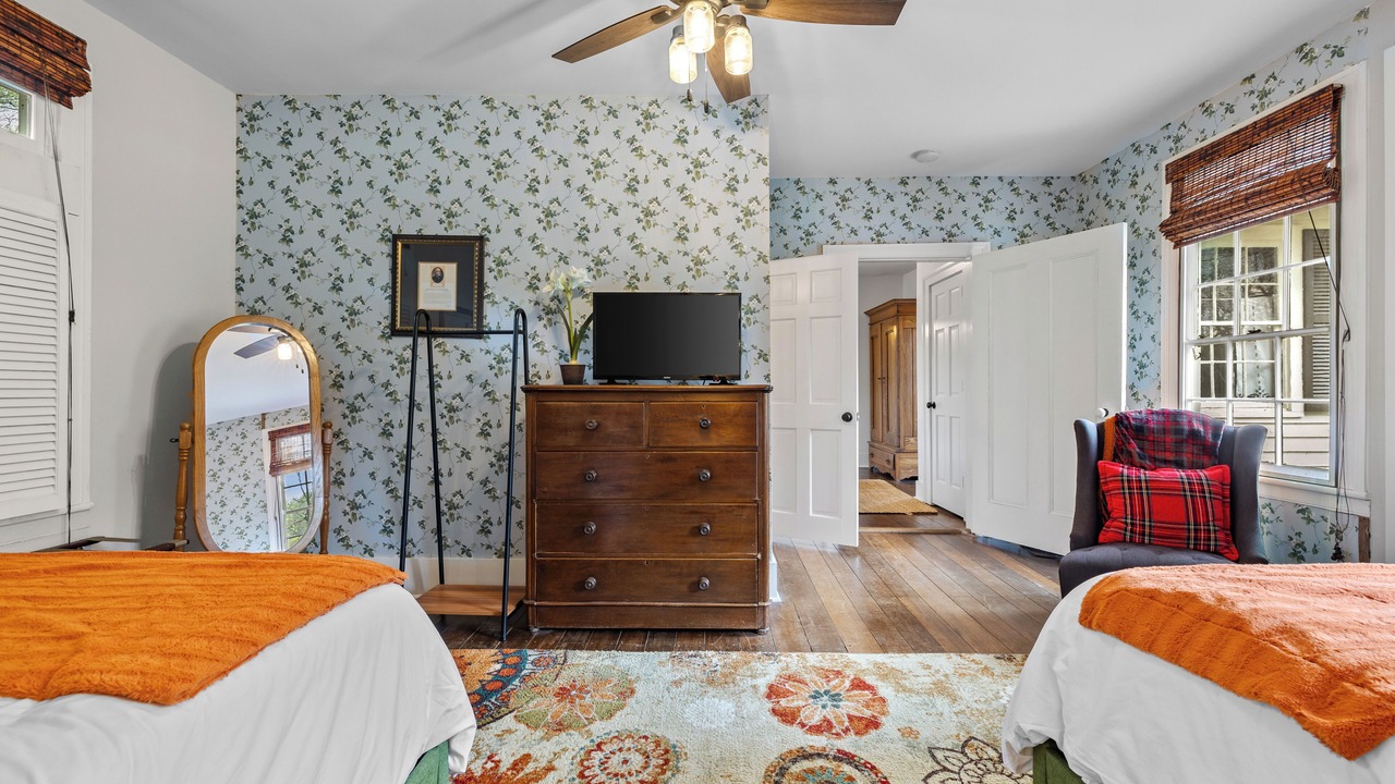 Photo of Bedroom in Bellevue