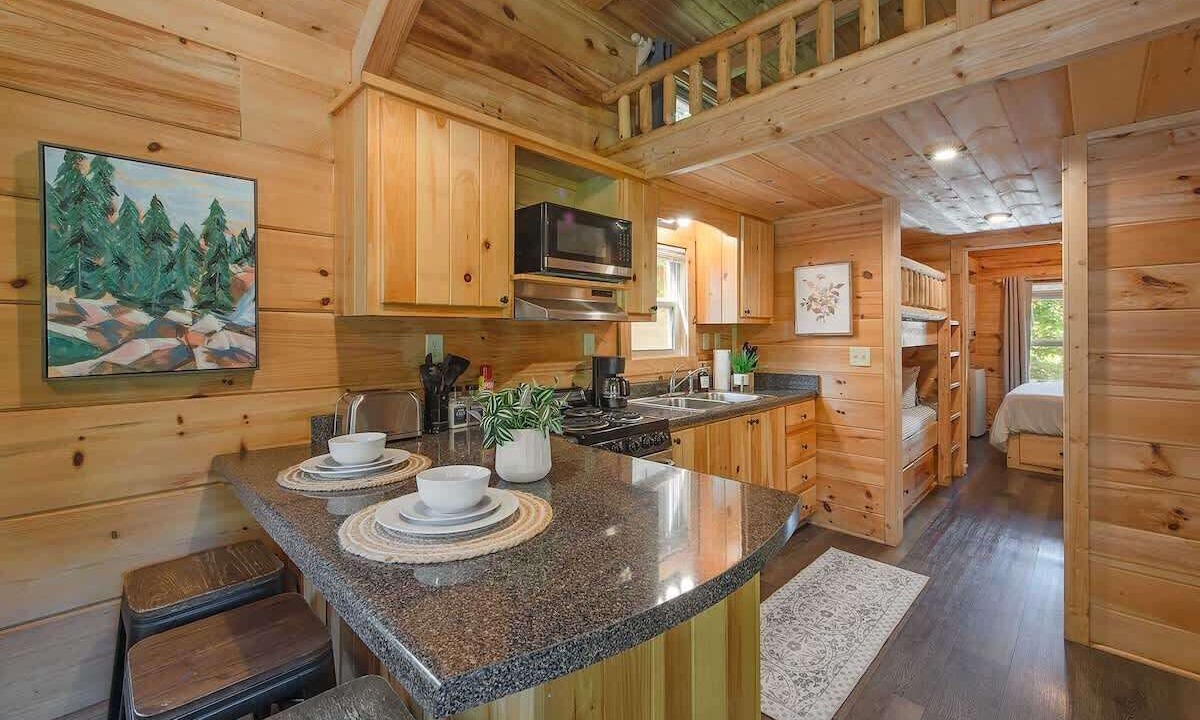 Photo of Kitchen in Lookout Valley Neighborhood Association