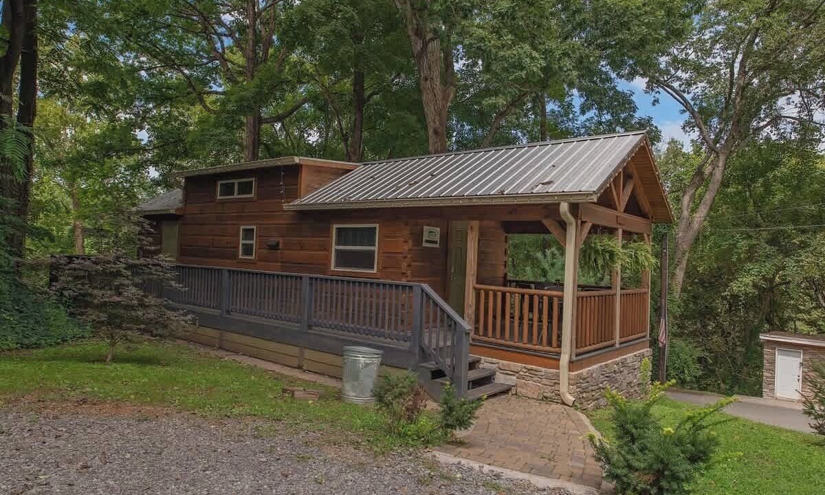 Photo of Outdoor in Lookout Valley Neighborhood Association