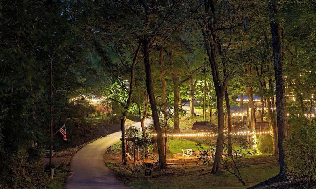 Photo of Outdoor in Lookout Valley Neighborhood Association