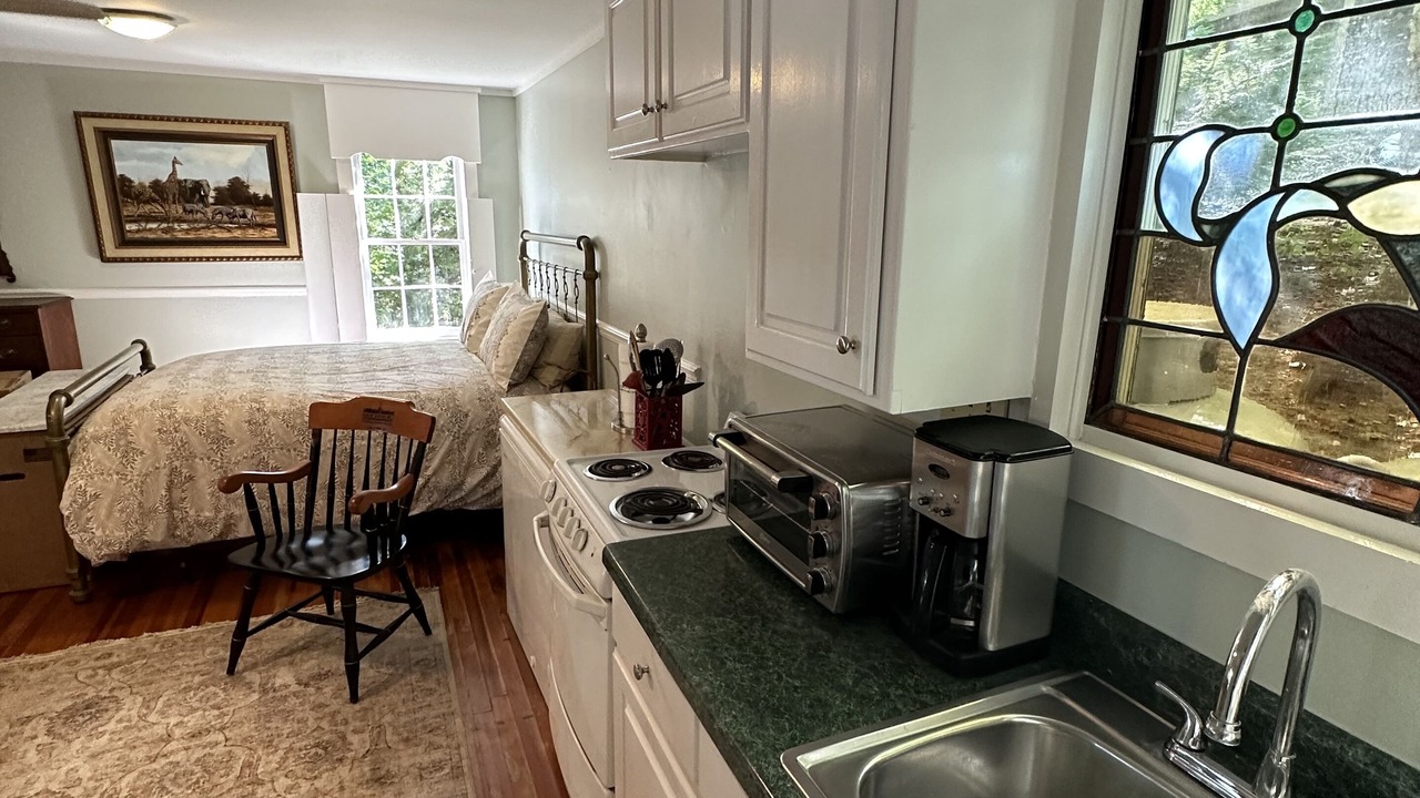 Photo of Bedroom in Roxboro