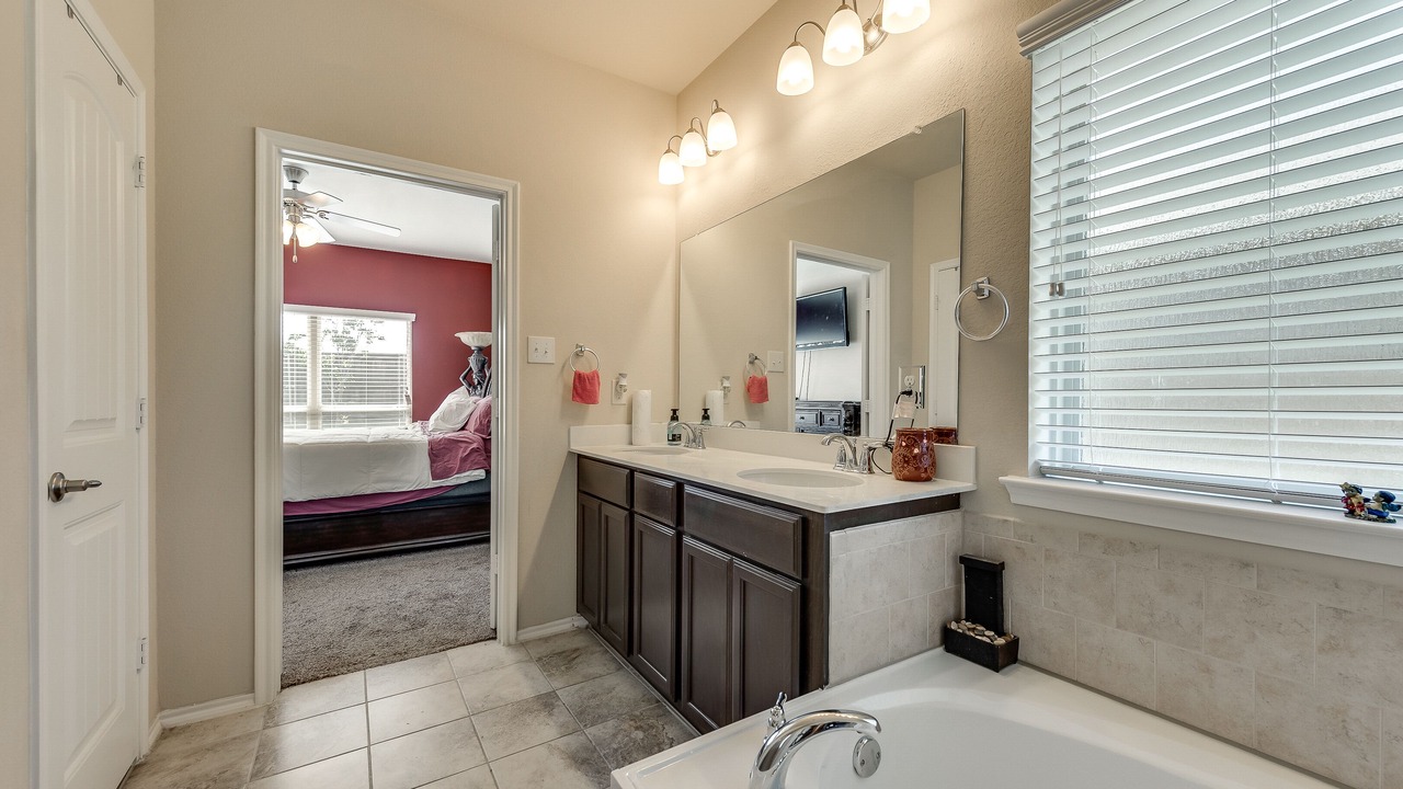 Photo of Bathroom in Denton County