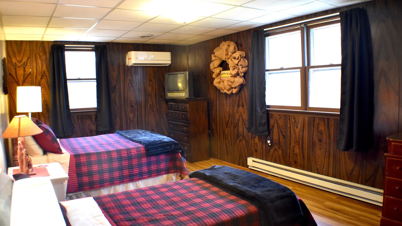 Photo of Others in Hyner