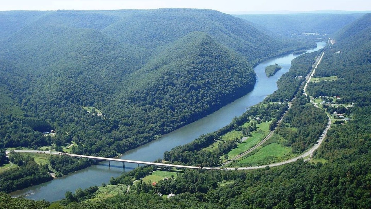 Photo of Others in Hyner