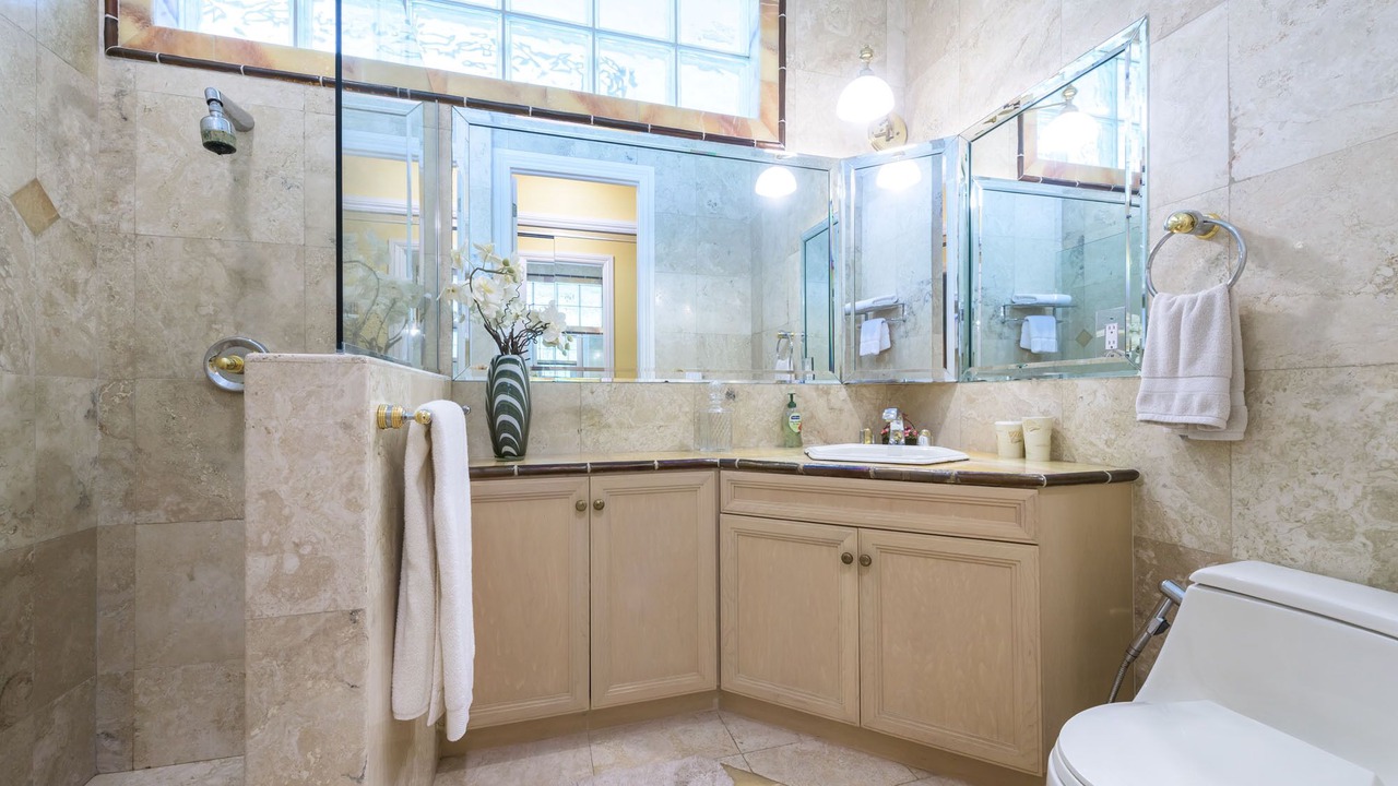Photo of Bathroom in Southwest Ranches