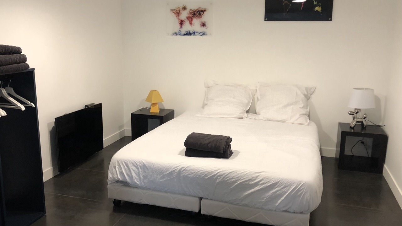 Photo of Bedroom in Deauville City Centre