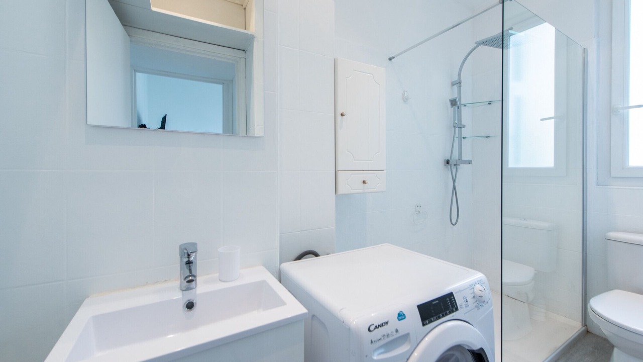 Photo of Bathroom in Les Baumettes