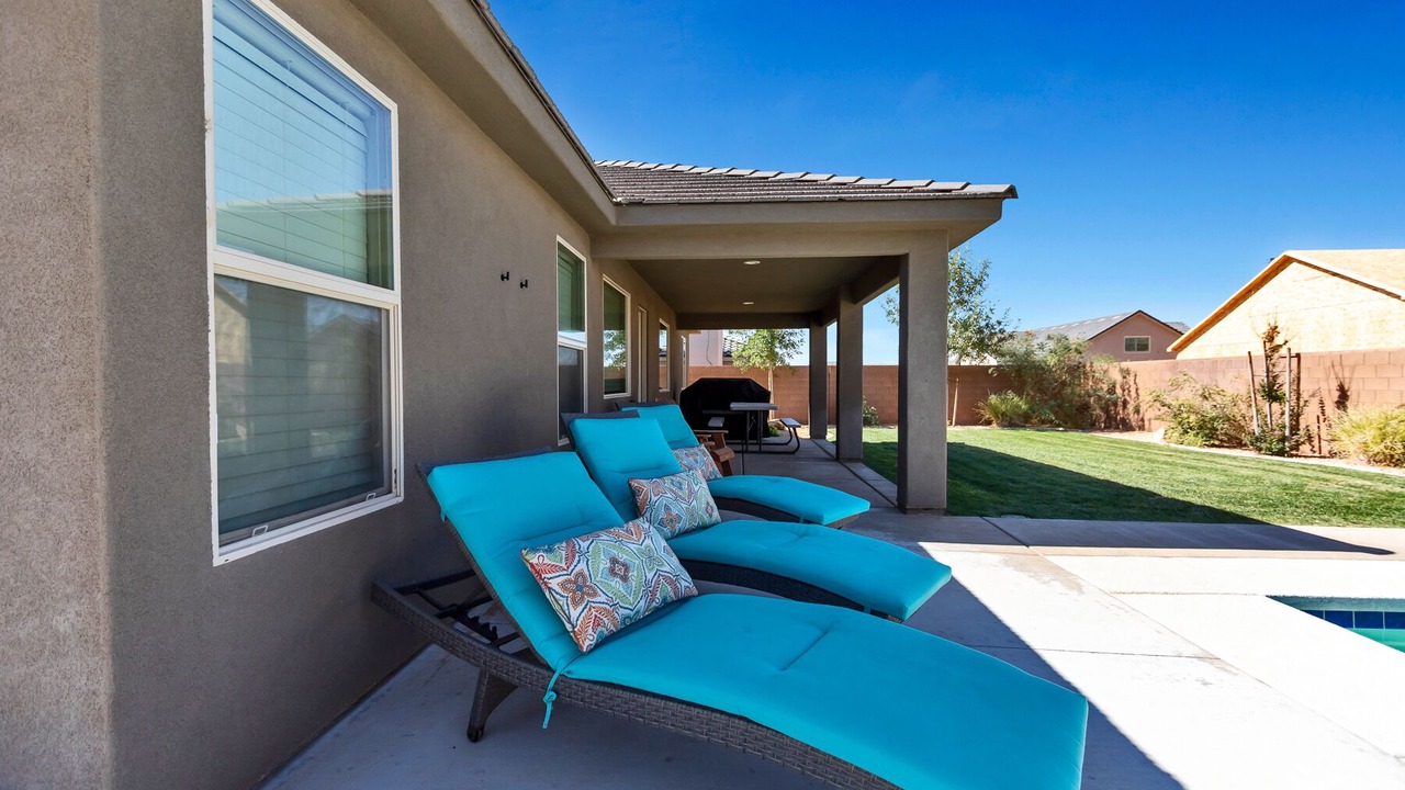 Photo of Patio Balcony in Hurricane