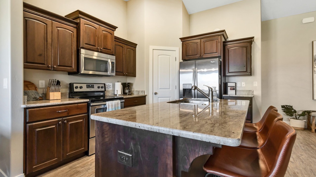 Photo of Kitchen in Hurricane