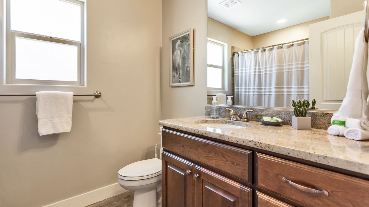 Photo of Bathroom in Hurricane