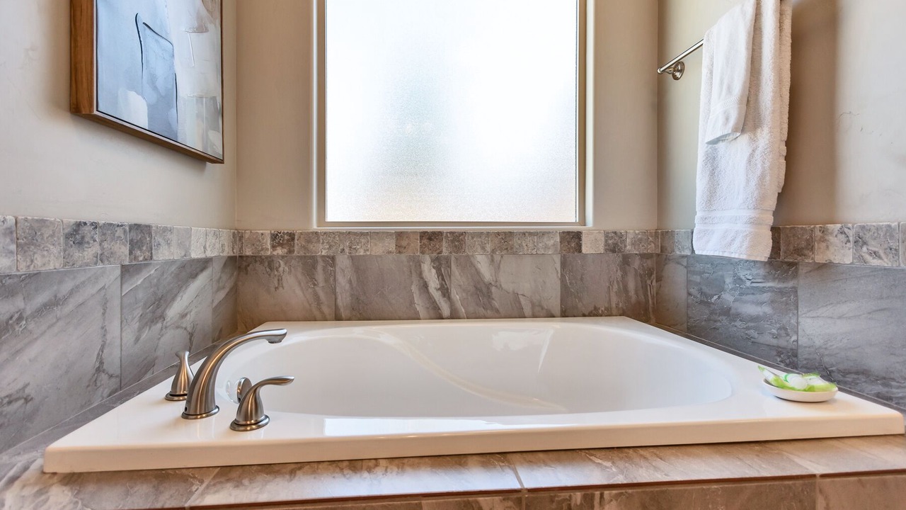 Photo of Bathroom in Hurricane