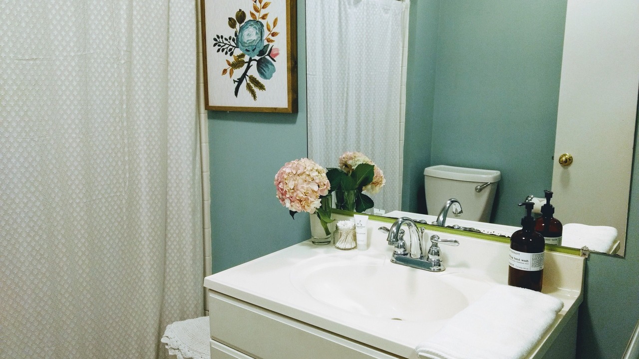 Photo of Bathroom in Neptune Beach