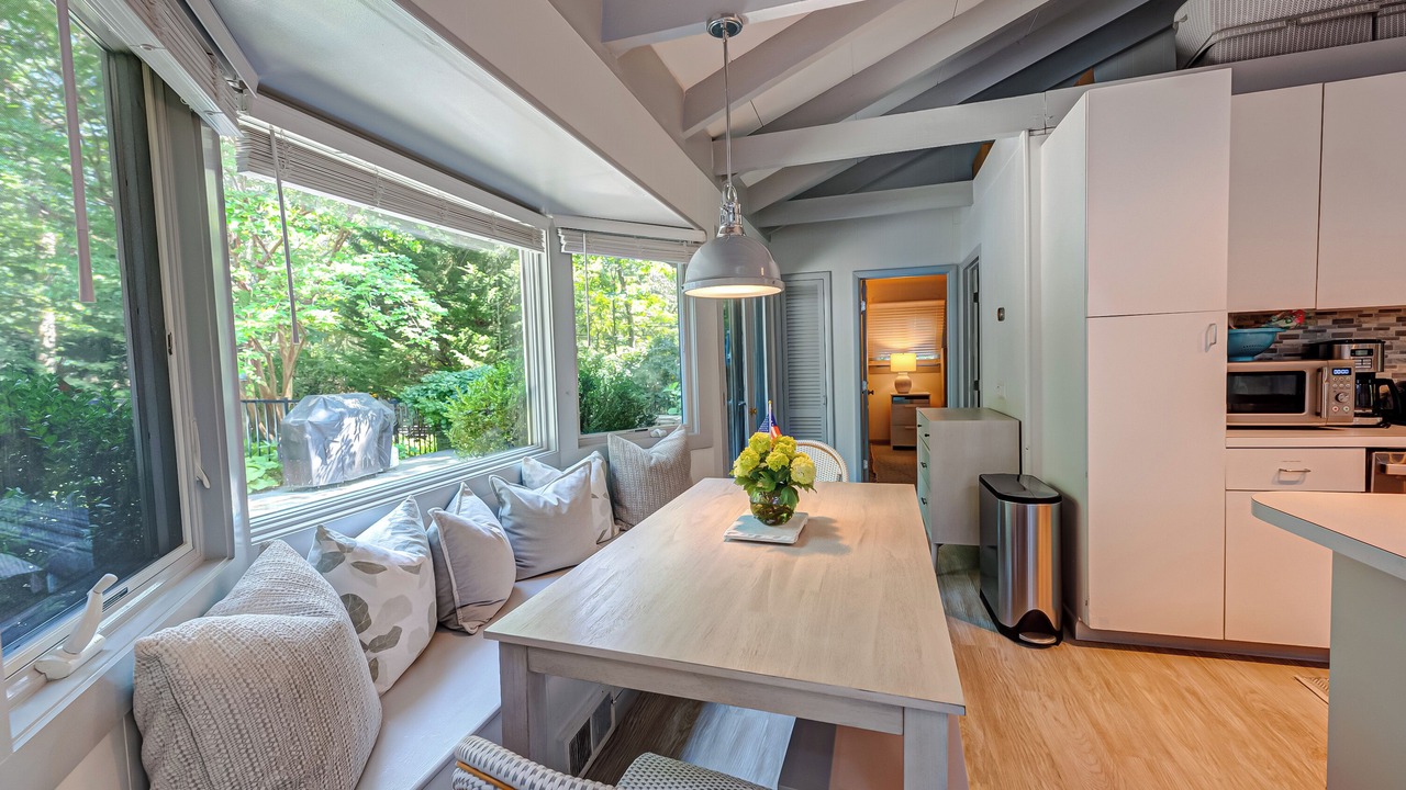 Photo of Outdoor in Lion Head Beach