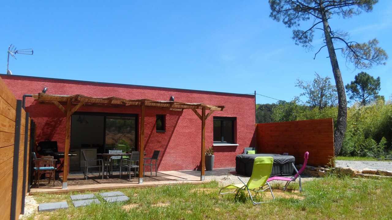 Photo of Outdoor in Salavas