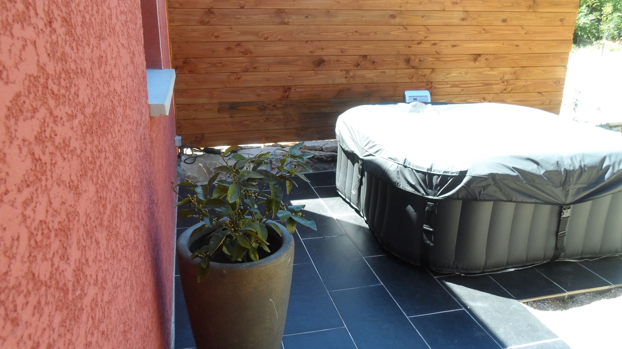 Photo of Patio Balcony in Salavas