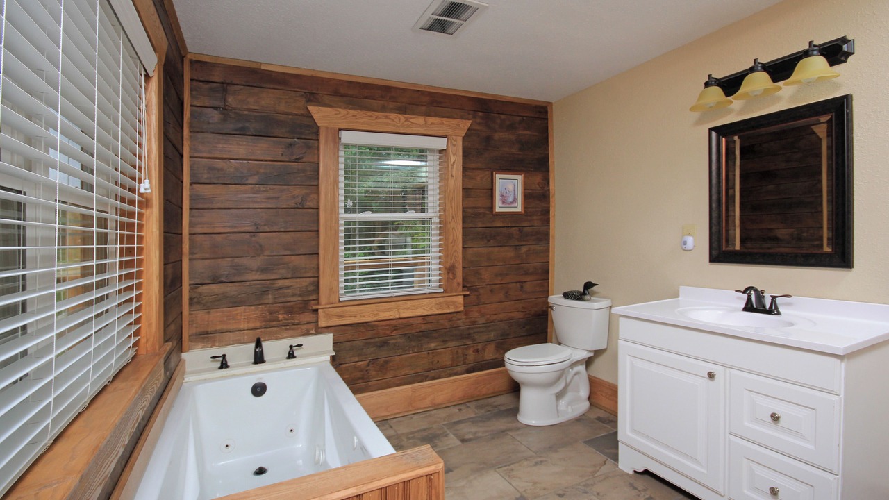 Photo of Bathroom in Littleport