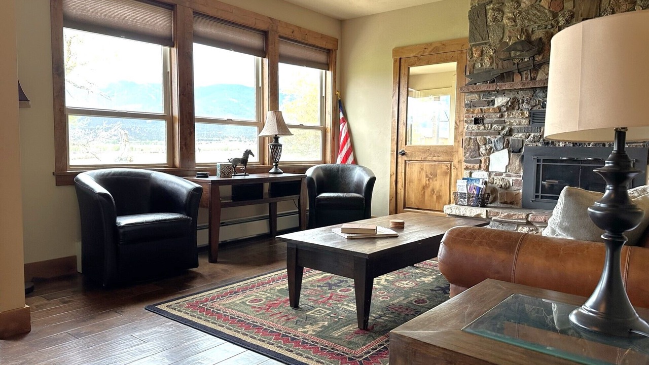 Photo of Bedroom in Salida