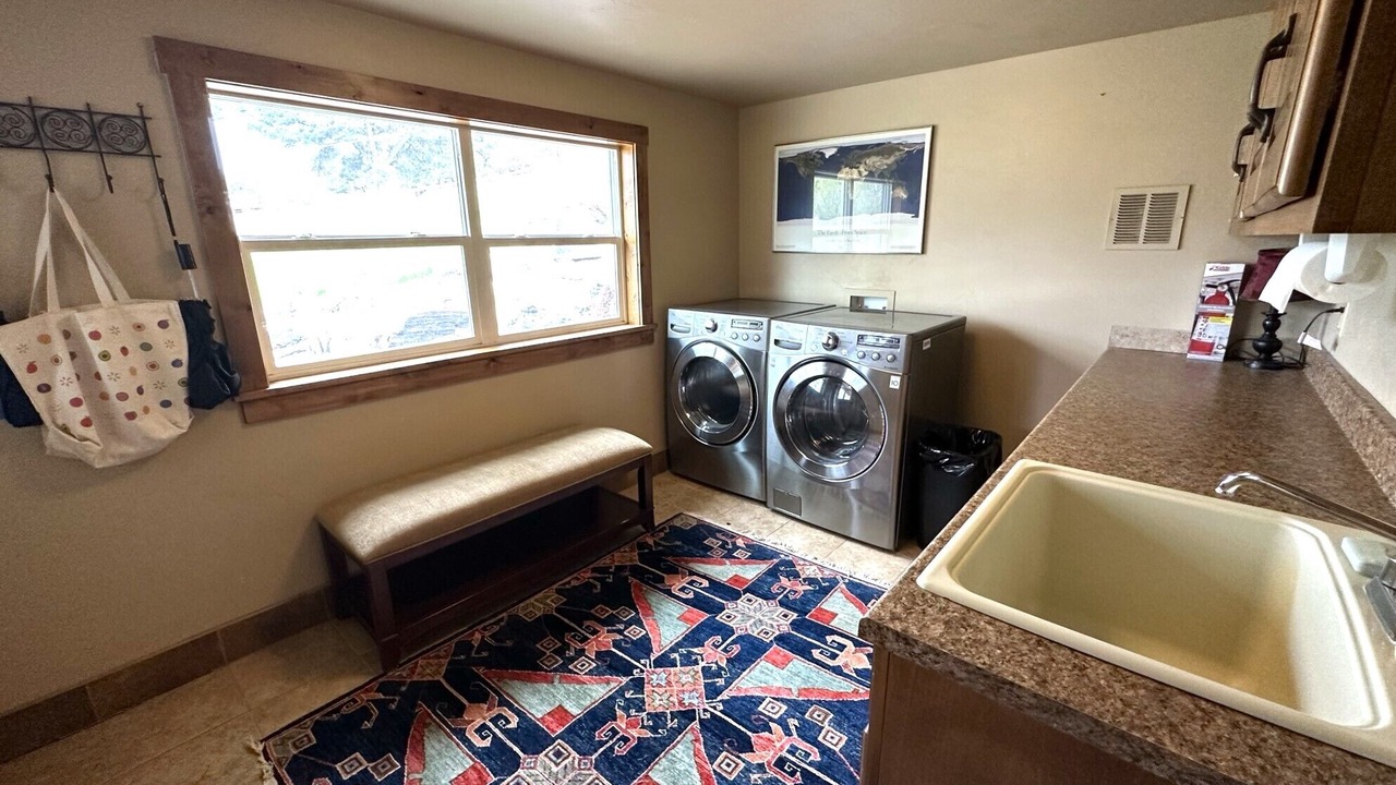 Photo of Bedroom in Salida