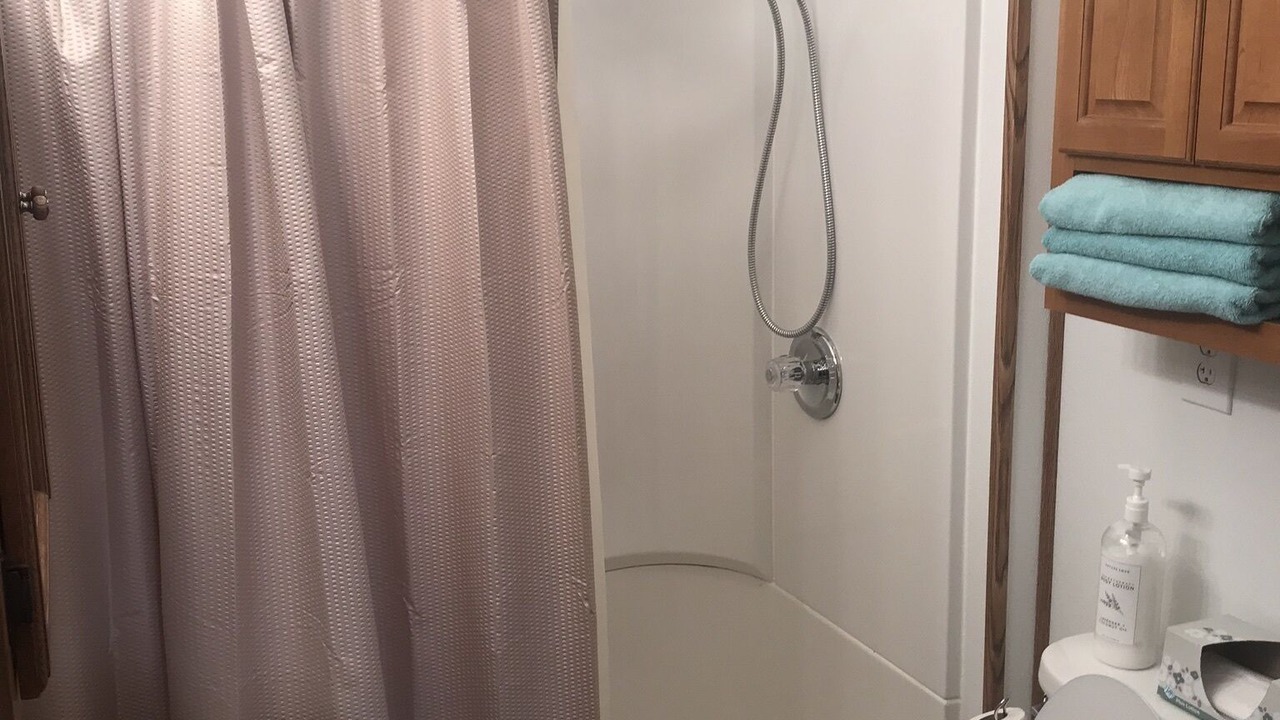 Photo of Bathroom in Bethany