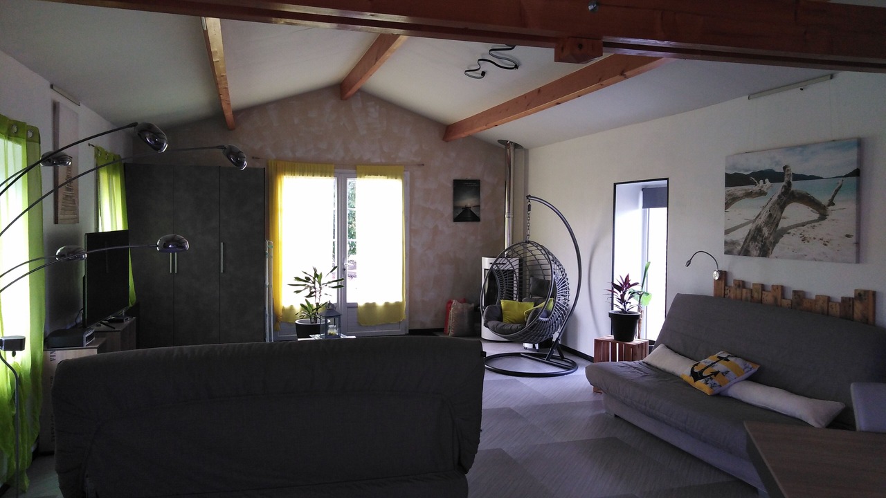 Photo of Livingroom in Grues