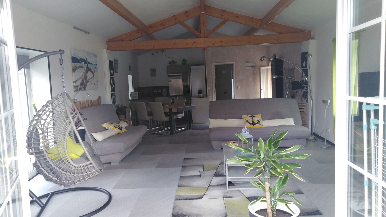 Photo of Livingroom in Grues