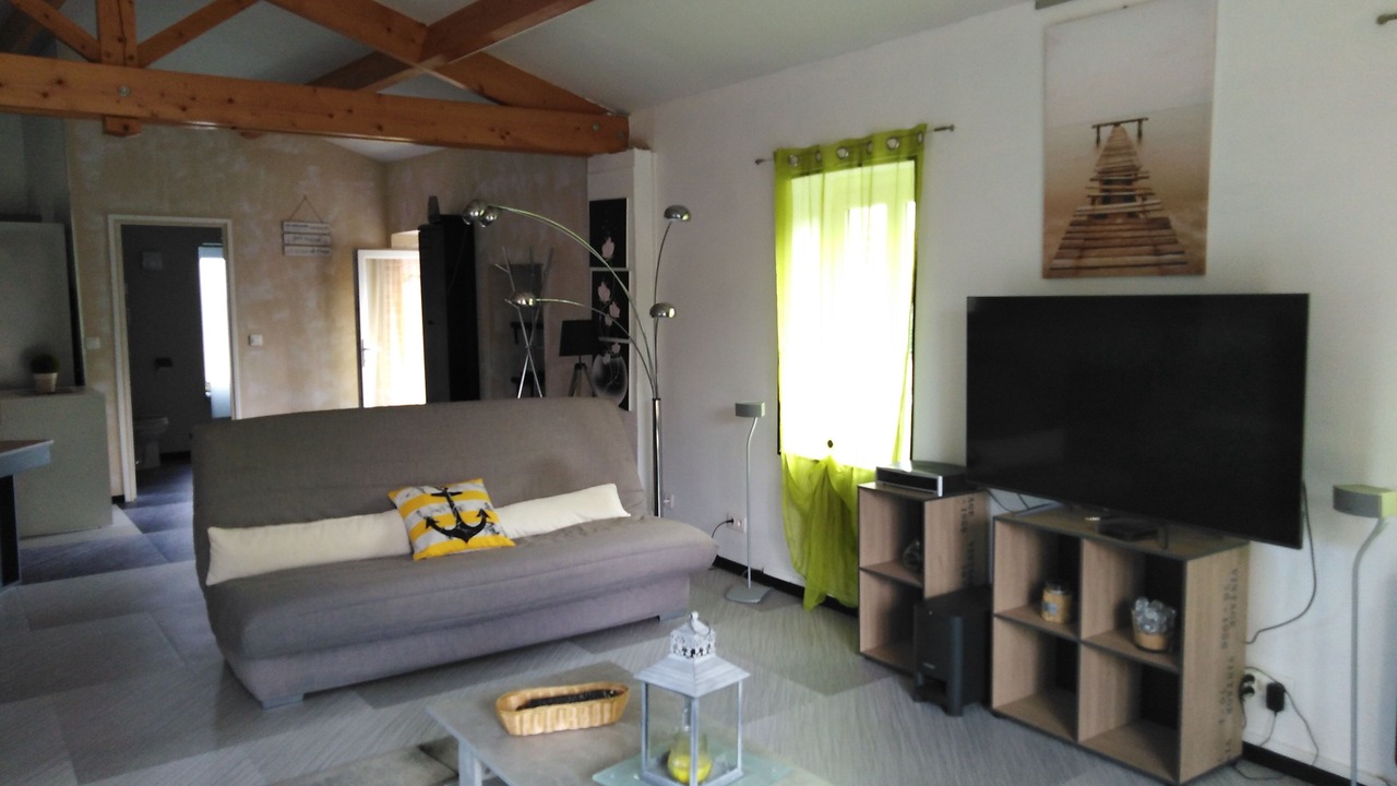 Photo of Livingroom in Grues