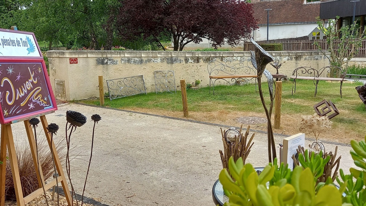 Photo of Outdoor in Cere-la-Ronde