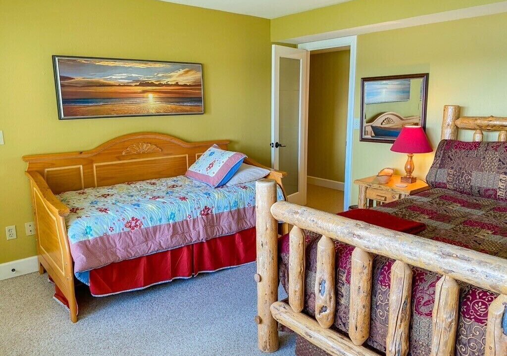 Photo of Others in Freeland