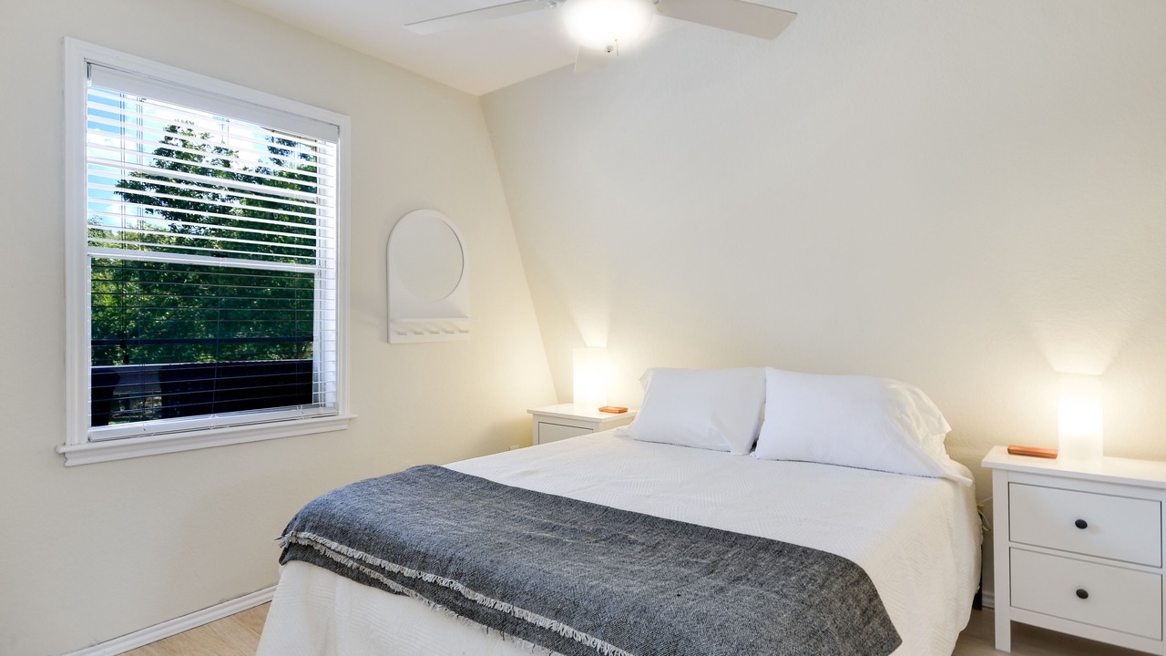 Photo of Bedroom in Lakeland Park