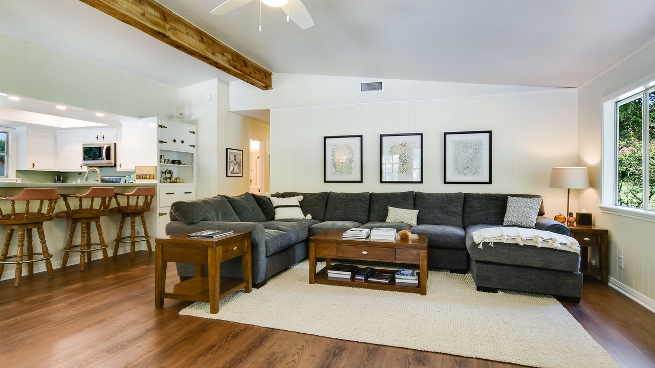 Photo of Livingroom in Lakeland Park