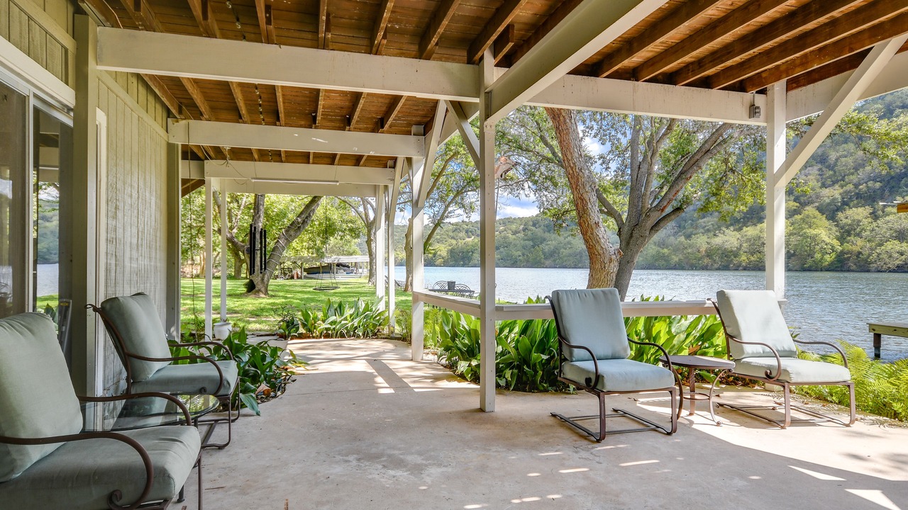 Photo of Patio Balcony in Lakeland Park