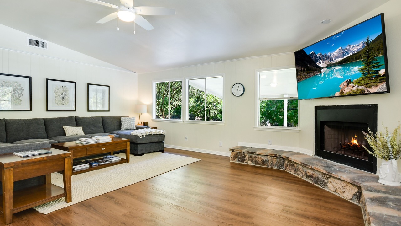 Photo of Livingroom in Lakeland Park